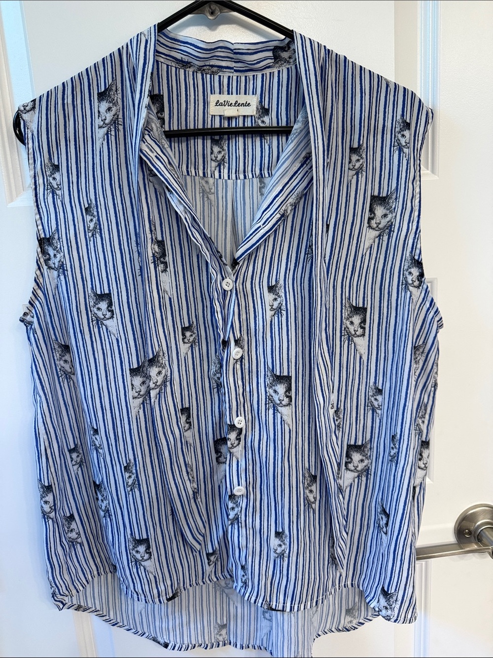 Blue & White Striped Cat-Print Sleeveless Shirt